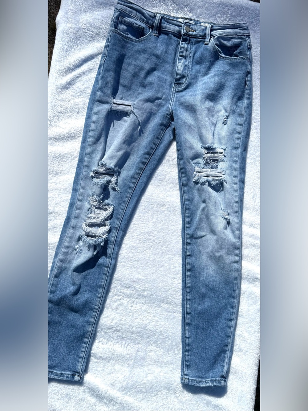 Kancan Distressed Light Blue Women’s Skinny Jeans